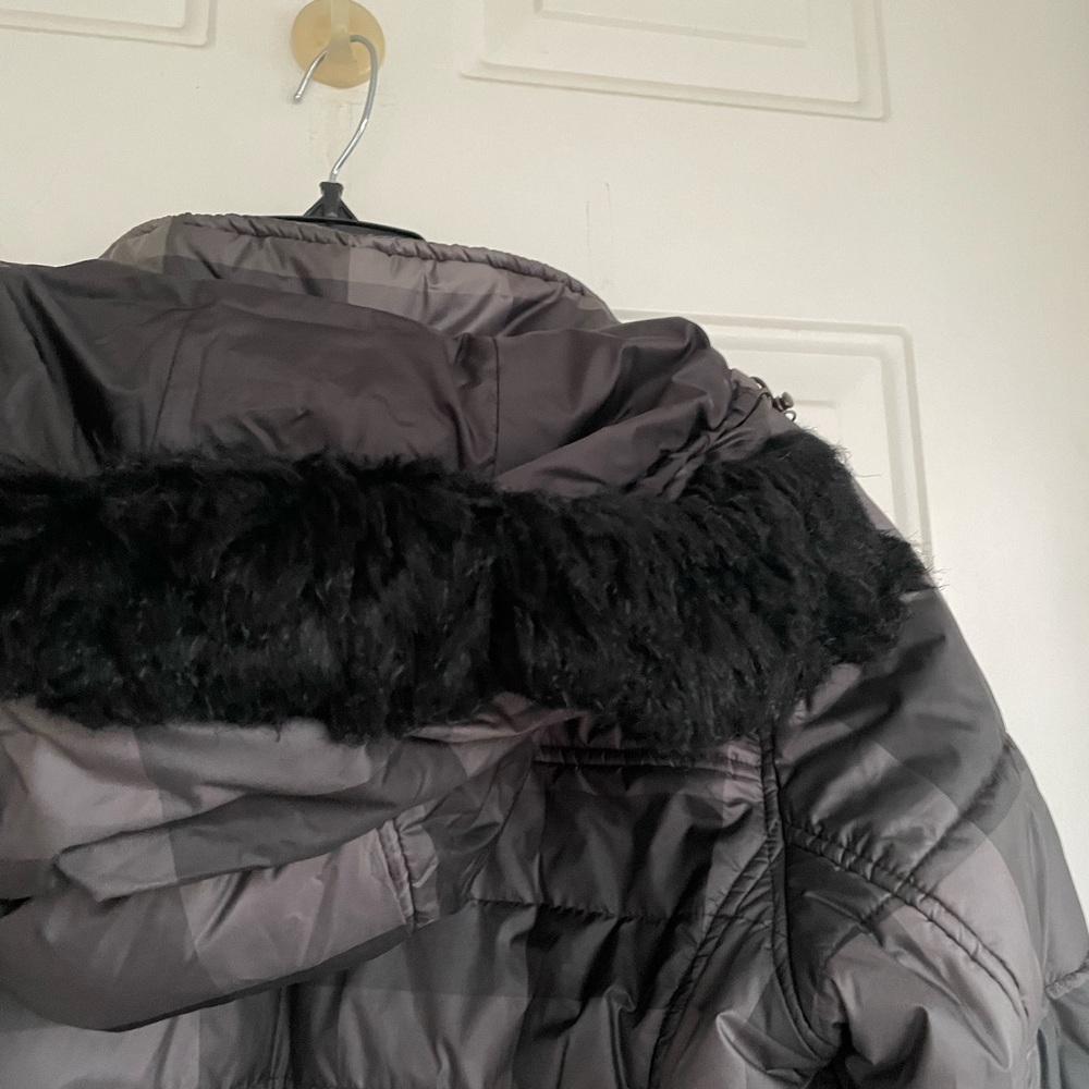 Eddie Bauer Ladies Down Jacket with Faux Fur Hood size S - Picture 8 of 10